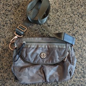 Lululemon Festival Bag